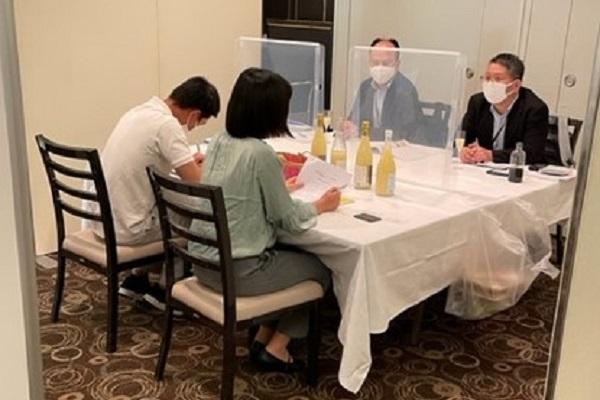 商談会01