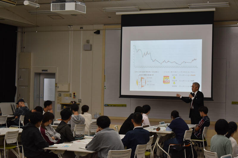 高知大学での講義の様子