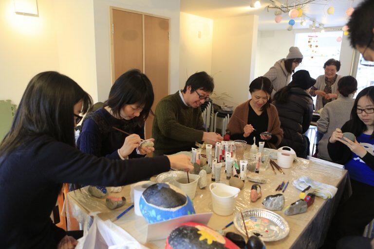 東京でデザイナー経験をもつ隊員もいて、チャレンジショップ出店中はポップの制作やネット通販なども一緒に考えてくれる