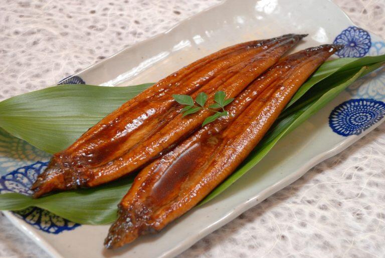 四万十流の甘露煮である『焼き鮎の四万十煮』