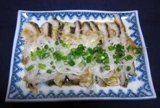 ウツボのタタキ