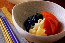 ガリとトマトの酢のもの