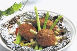 カバブはケバブでも知られています!!ラッキョウがいいアクセントに!