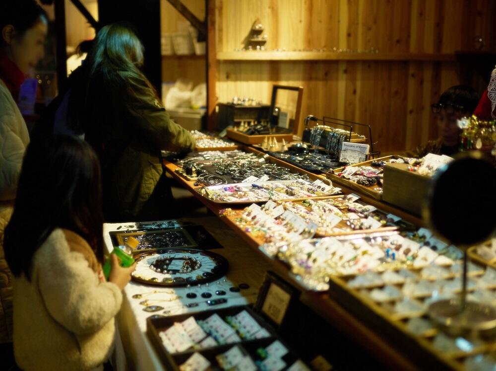 プレゼントにぴったりの可愛いアクセサリーや雑貨