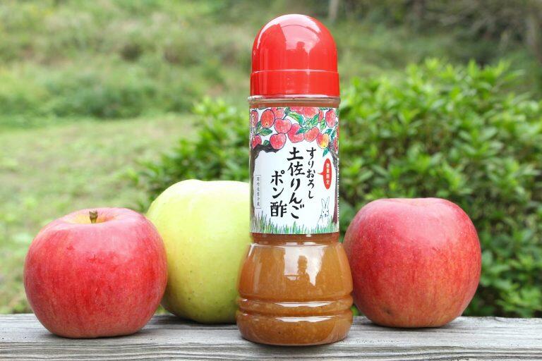 ほんのり甘い「りんごポン酢」は、サラダはもちろん、ステーキやハンバーグなど、お肉と合わせるのもオススメ