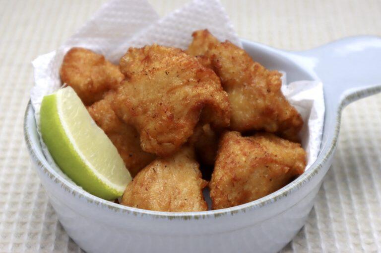 下味がしっかりついているので解凍後に揚げるだけで、ジュワッと旨み溢れる絶品唐揚げが作れる逸品
