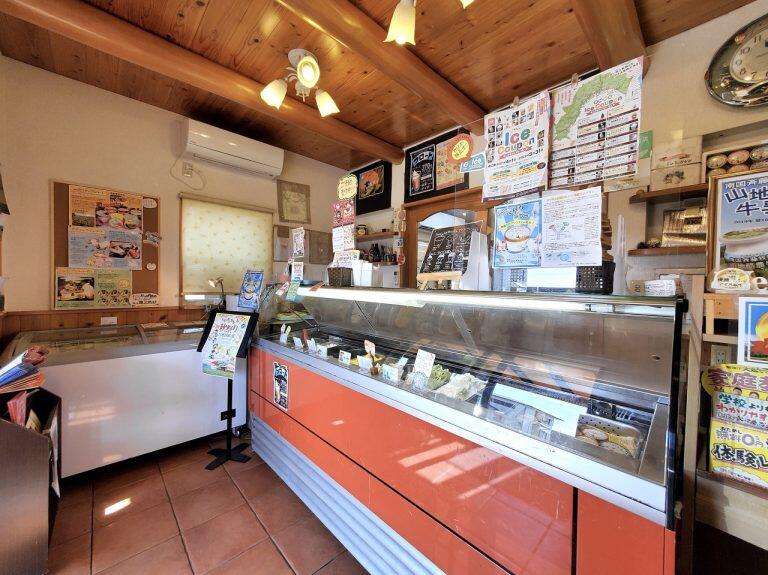 今年で15周年を迎えたジェラートの専門店「ドルチェかがみ」