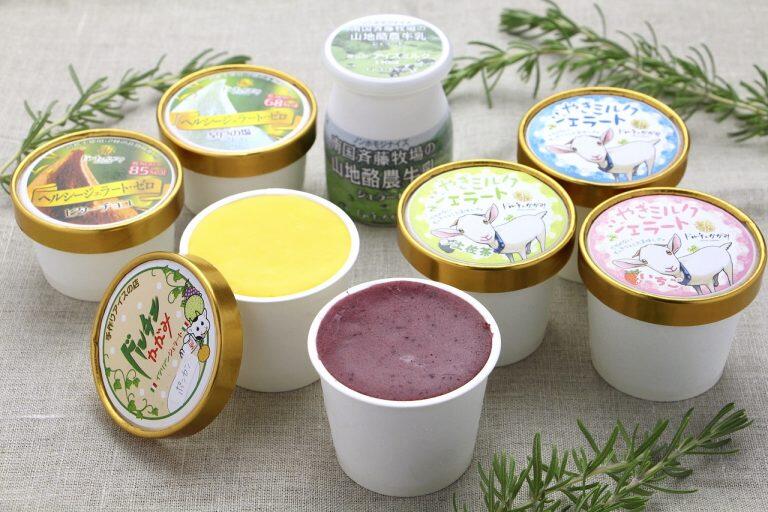 高知県産の新鮮な旬の果物などを使用したイタリアンならぬ「土佐リアン」のジェラートや、完全放牧で育てられている「山地酪農牛乳ジェラート」など、ここでしか味わえないジェラートが盛りだくさん