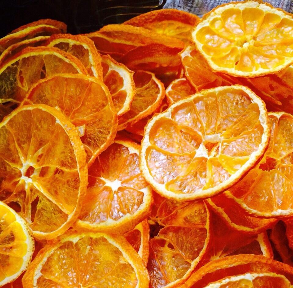 重ならないように丁寧に並べ低温で24時間以上乾燥