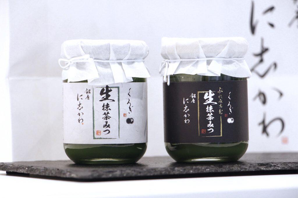 東京都にある日本料理の名店「くろぎ」のオーナーが「銀座に志かわ」の食パンのために作ったこだわりの「ぷれみあむ生抹茶みつ」も販売中