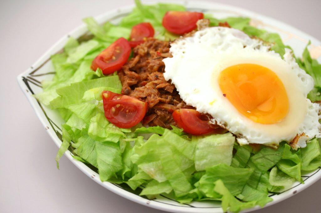 ホカホカご飯に混ぜるだけで土佐の郷土料理「かつお飯」が完成する「かつおめしの素」