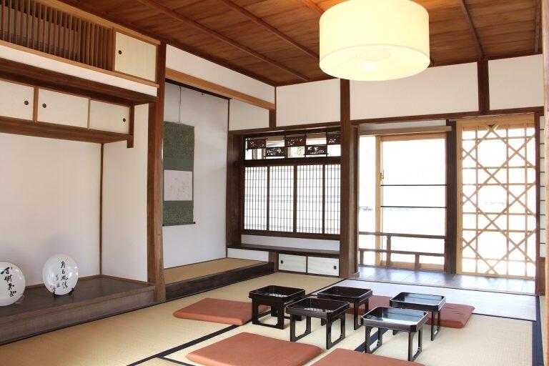 政治家の家ならではの見張り部屋を兼ねた書生部屋