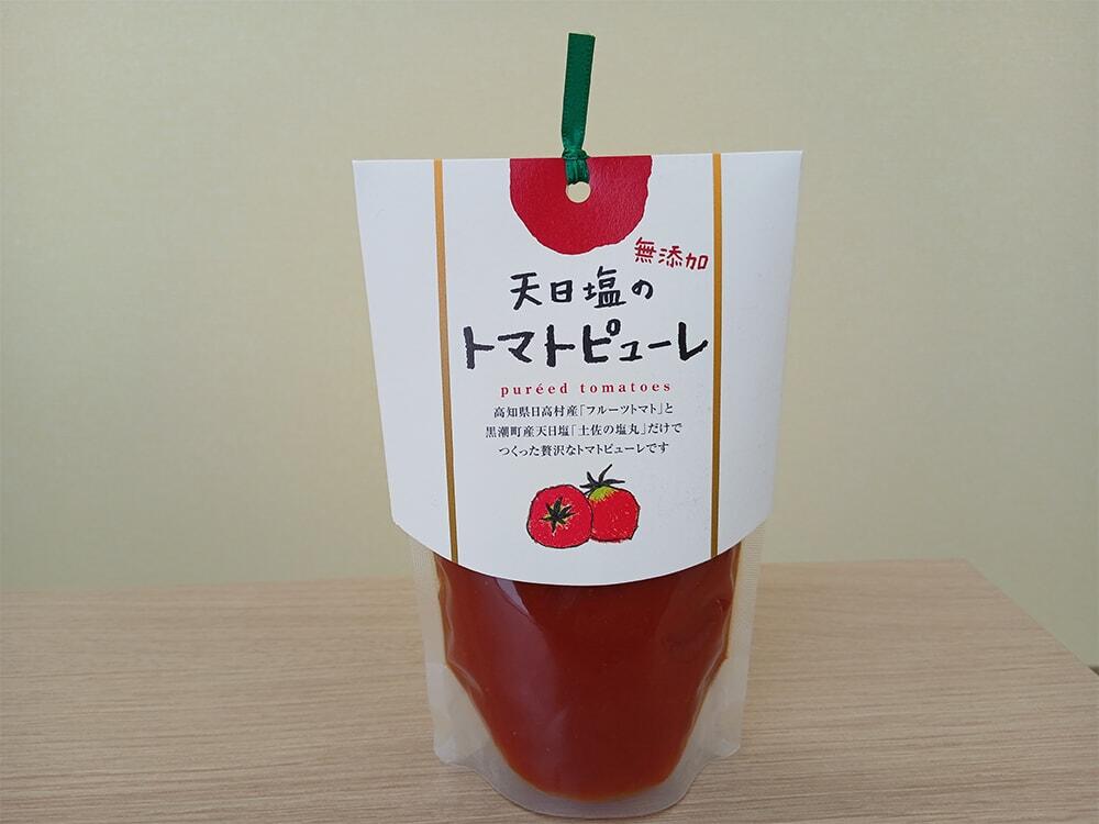 トマトピューレ