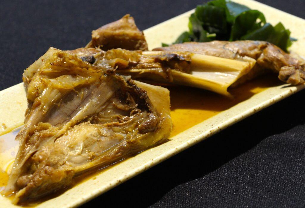 天然メバチ鮪かま煮