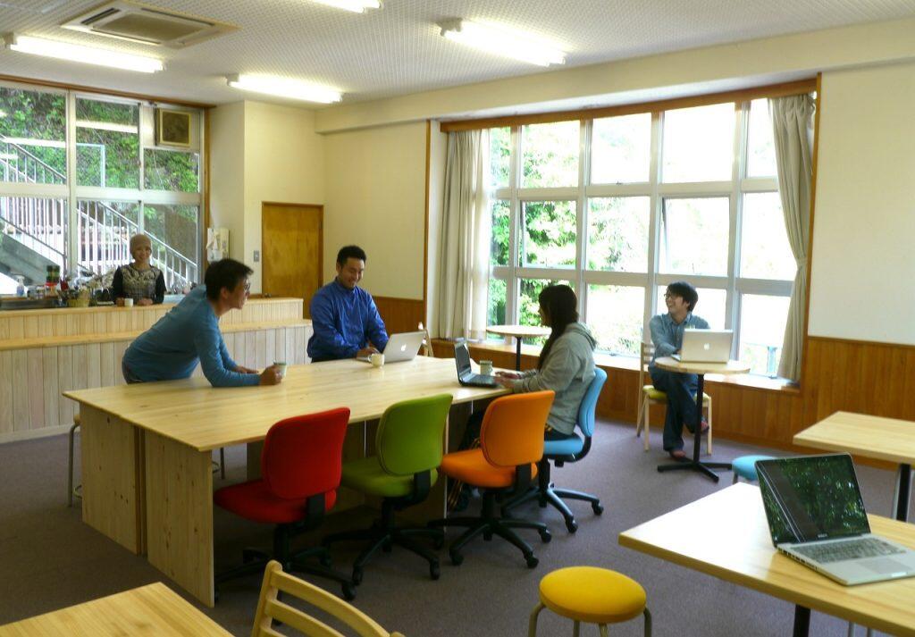 シェアオフィス161(ひろい)