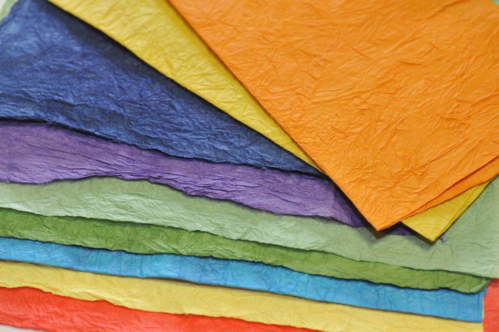 伝統的工芸品・土佐和紙の紙漉き体験ができる「いの町紙の博物館」