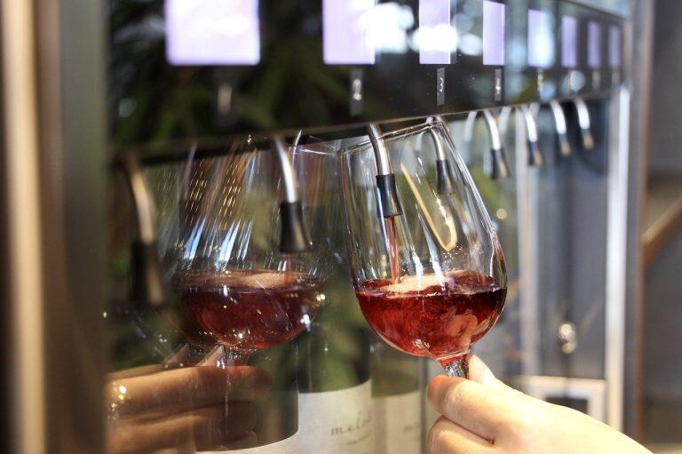 ワインのテイスティング