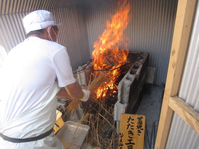 完全藁焼き鰹のタタキ