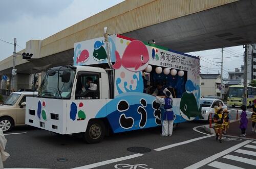 よさこい祭り こうぎん踊り子隊 地方車