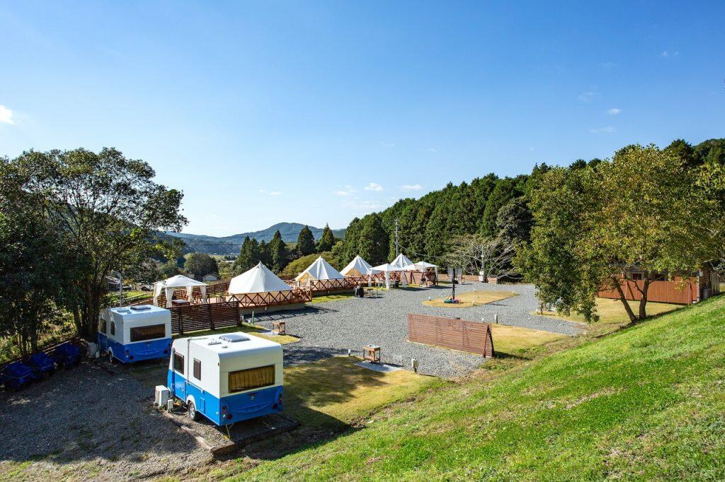 「スカイヒルグランピング」ではフォトジェニックな空間が魅力の3つのキャンプスタイルをご用意♪