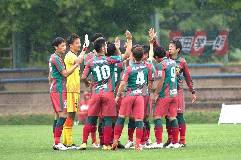 選手たちの熱い熱いプレー