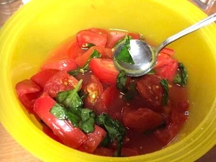 知名度がぐんぐんアップしている「ミネラルトマト」は、普通のトマトと比べて、重量が約1.3倍、リコピン含有率約1.7倍という検証結果も出ているそうです