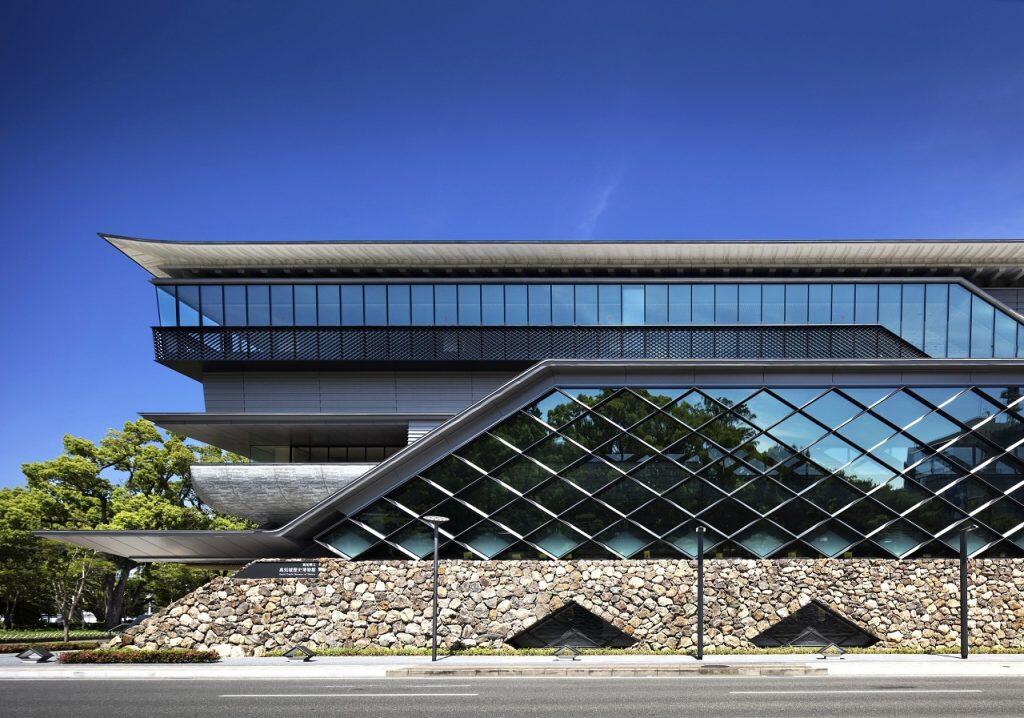 土佐の歴史と文化の拠点「高知城歴史博物館」