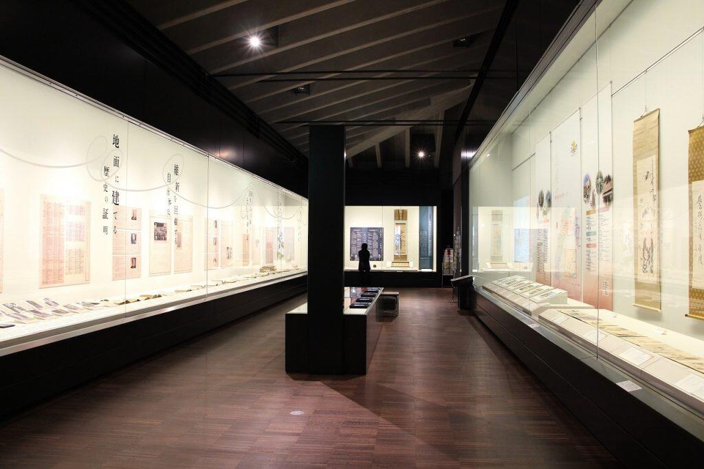 定期的に展示内容を変更しているほか、季節毎に企画展や多彩な催しも開催しているので、何度でも訪れたくなるスポットです。