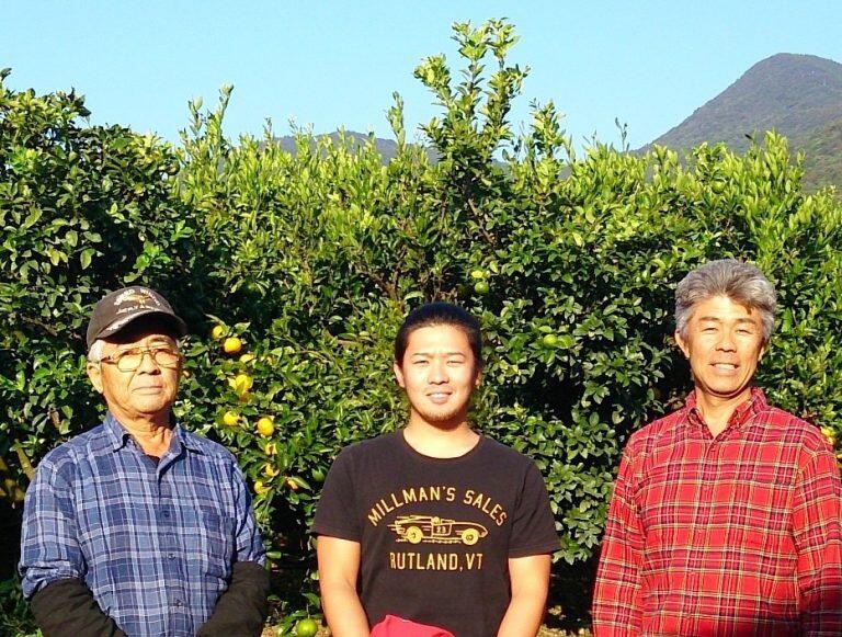 「コーラルフルーツ農場」