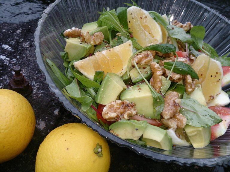 サラダにトッピングするのもおすすめ