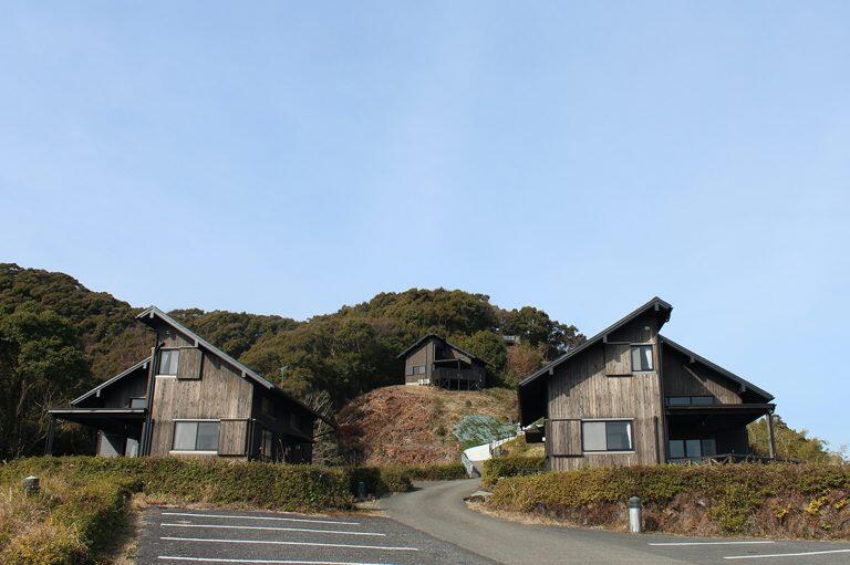 本館の客室のほか、これからのレジャーシーズンにうってつけのコテージ