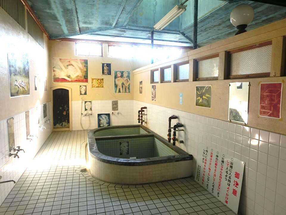 県内外から注目を浴びるようになった大きなきっかけは、「アーティスト・イン・レジデンス須崎 現代地方譚」というアートプロジェクトです