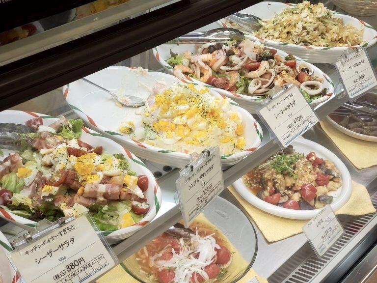 高知大丸地下にある惣菜店「キッチンダイナー すぎもと」
