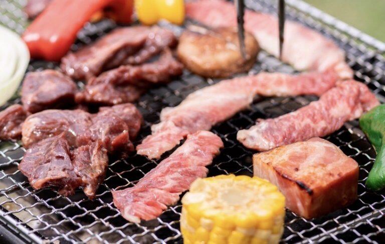 お肉を購入すると無料でバーベキューコンロを貸してくれるので、これからのレジャーシーズンにバーベキューを楽しむのもいいですね