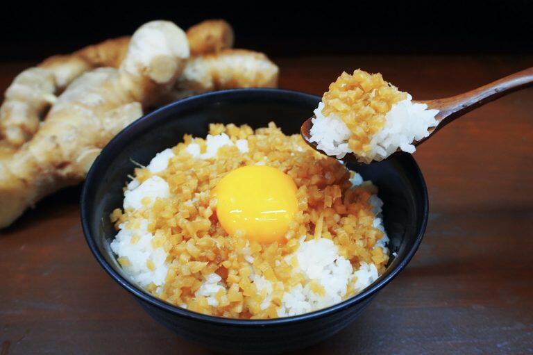 ご飯に乗せたり料理に加えたり様々なアレンジレシピが楽しめる大人気商品「万能おかず生姜」