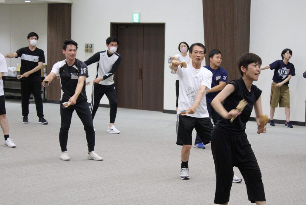 土日も練習☆休憩時間は談笑しながら、踊りは全力投球