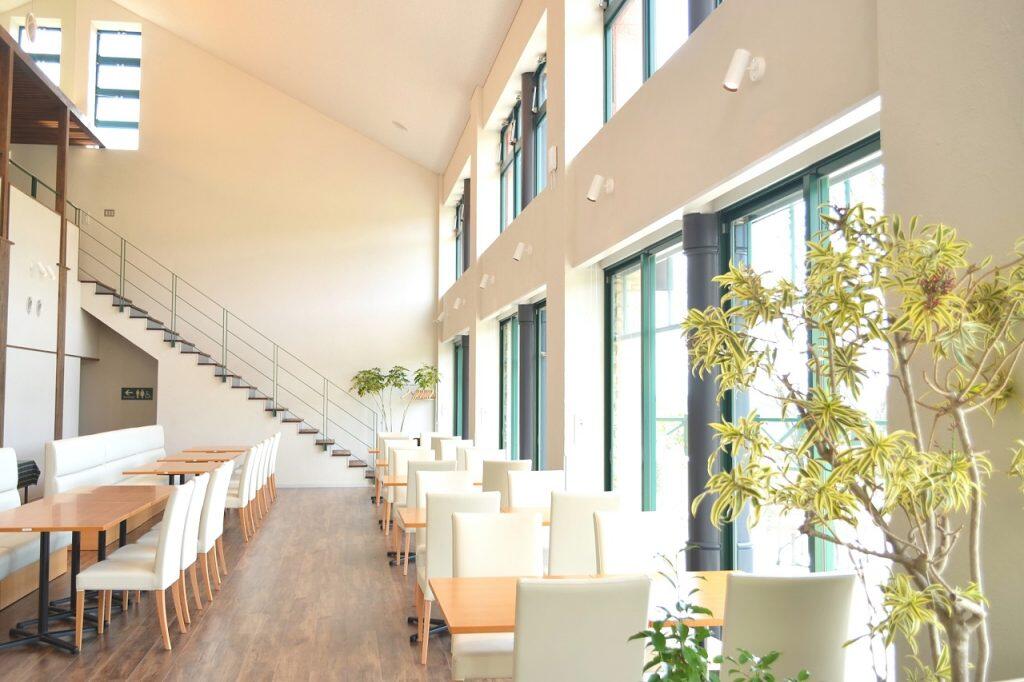 「カフェ モネの家」