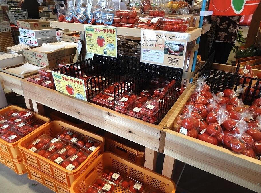 目玉は、日高村で栽培されている高糖度トマト!