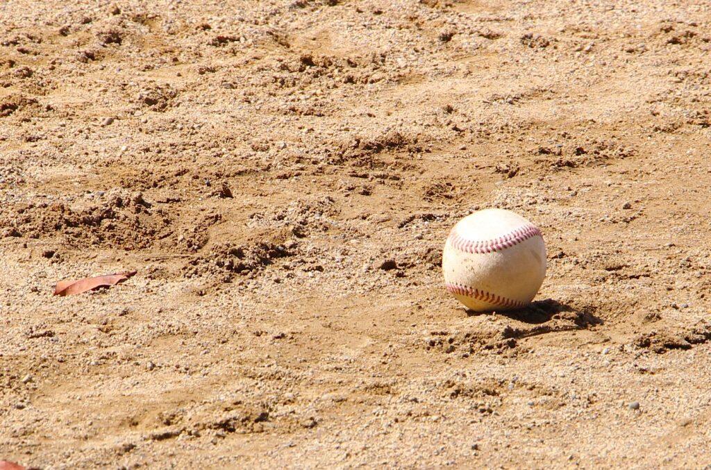 室戸高校の女子野球部は地域に支えられている