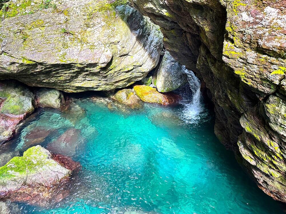 中津渓谷_仁淀ブルー