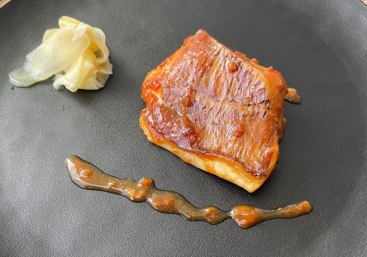 生姜漬けは生姜の風味がふんわりと広がるお子さまでも食べやすい味わい