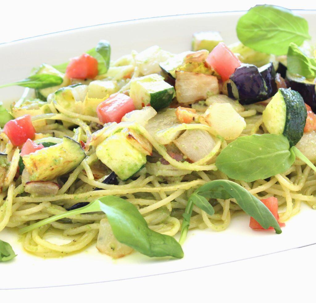 料理に添えたり、和えたりするだけで、手軽におもてなしの食事を作る事ができちゃいますよ