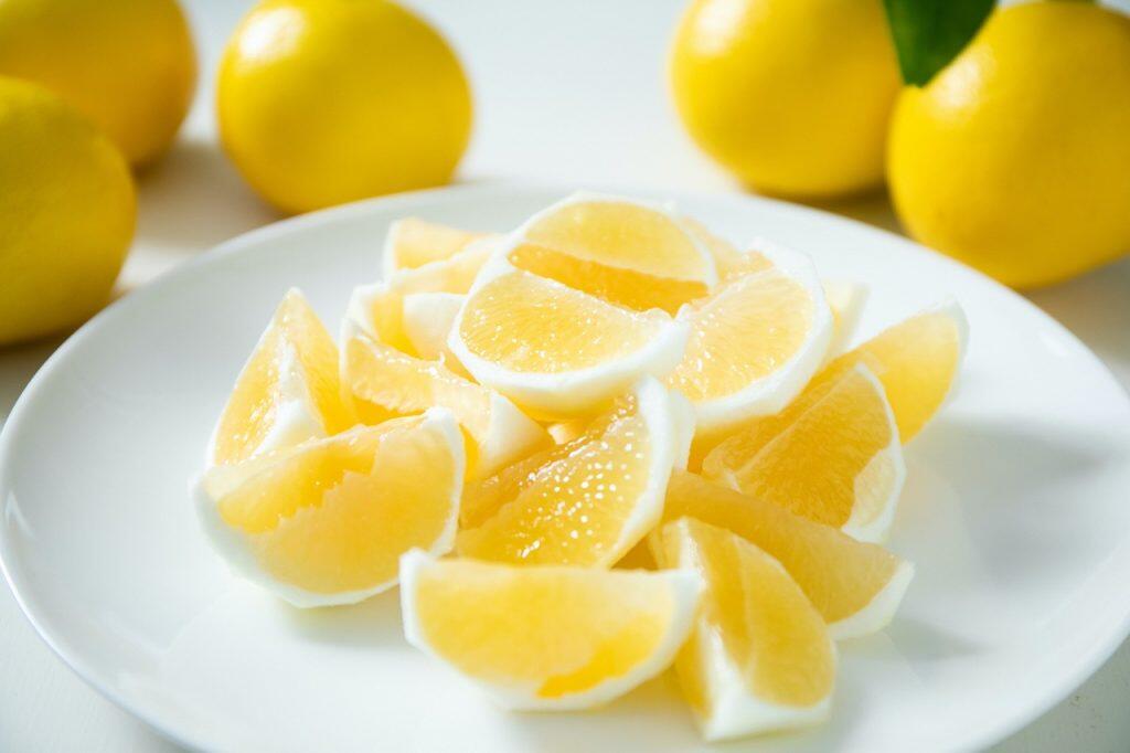 甘酸っぱい果肉と甘皮に魅了される「岡宗農園」の小夏♪