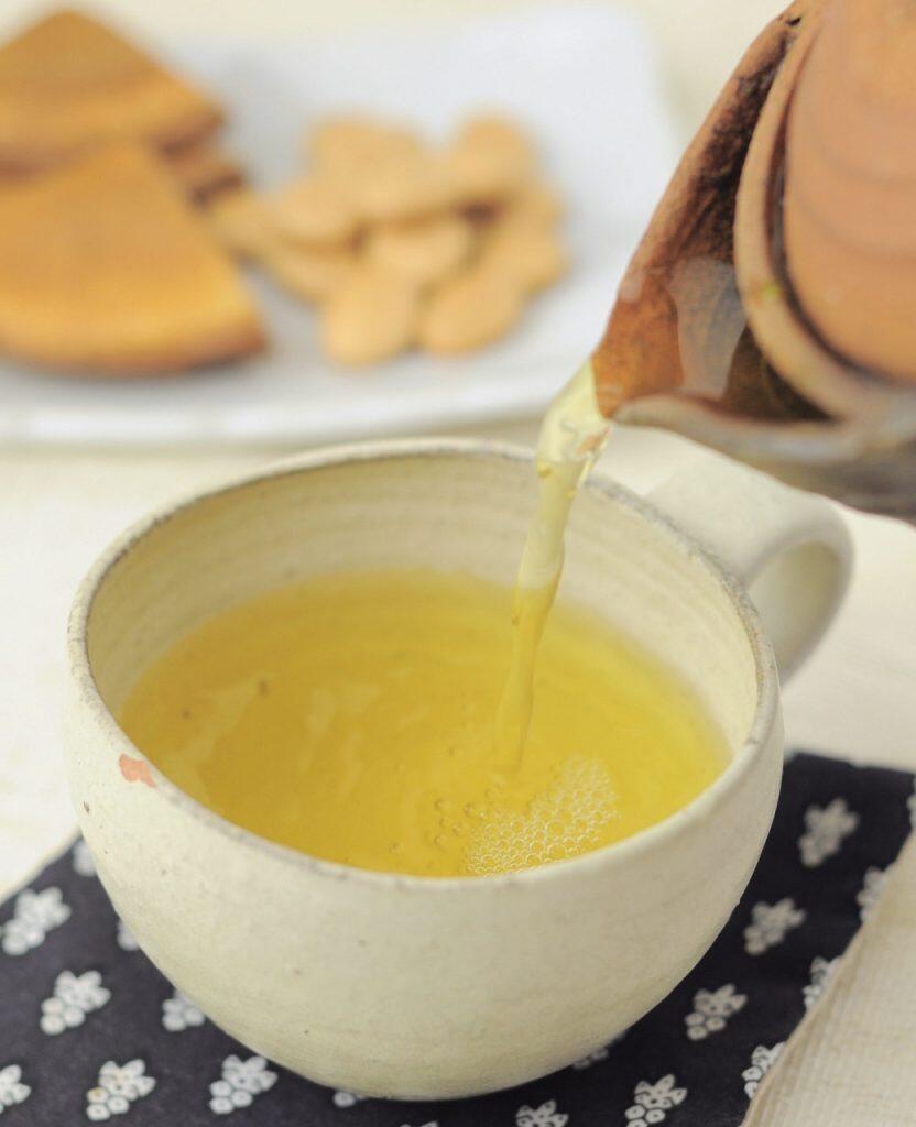 お茶を淹れる時の蒸らし時間によって変化する味わいや喉ごしも魅力のひとつ