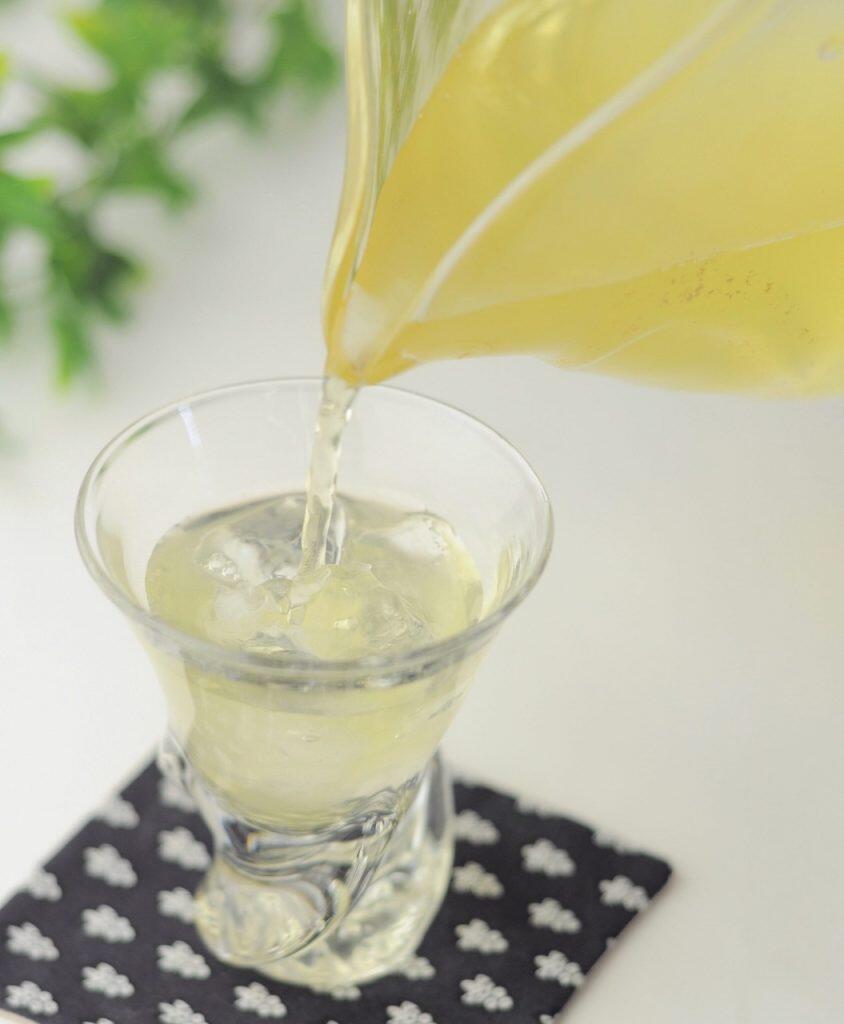 暑い時期には水出し茶にしてもいいですね