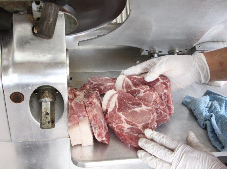 近森さんが厳選した国産の豚肩ロース