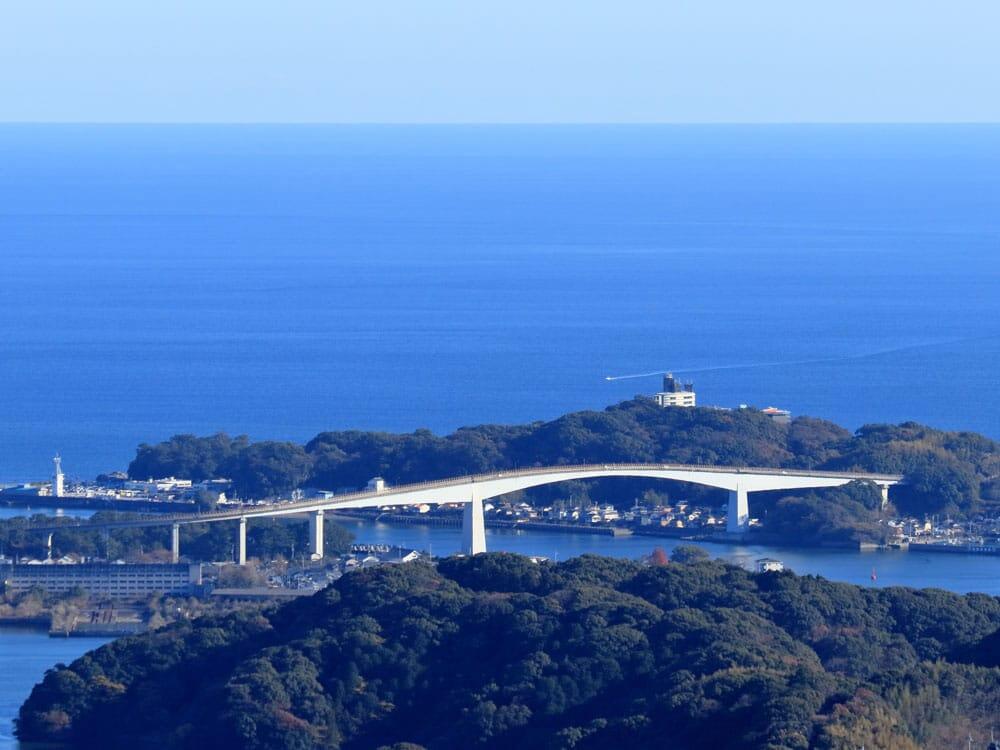 浦戸大橋の全体写真