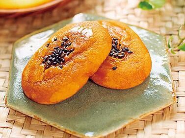 『いも焼き菓子 ひがしやま。』は、四万十川流域の素材を使った美味しい商品を生み出している『四万十ドラマ』が、濃厚な甘味のあるにんじん芋を使用して作ったスイートポテトのようなお菓子