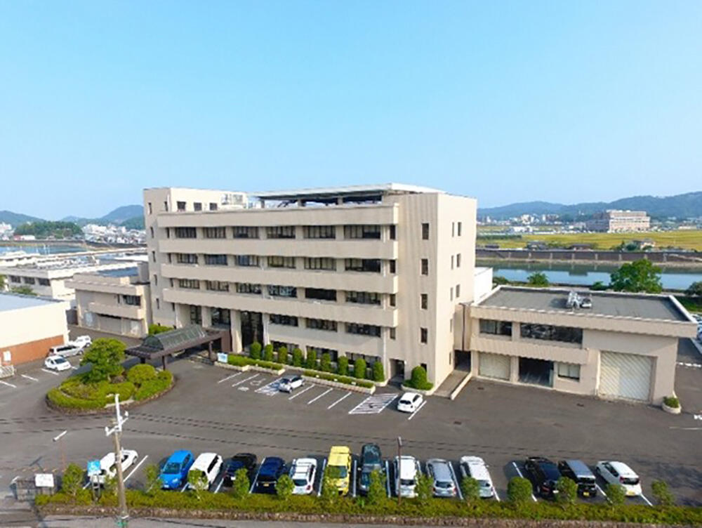 工業技術センター外観