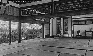 昭和初期の花柳界を描いた小説「陽暉楼」の舞台としても広く知られています